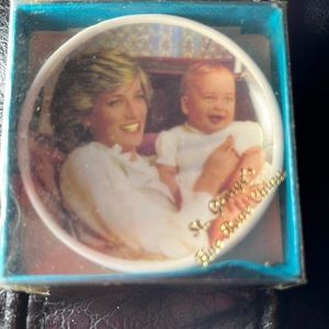 Finsbury Commemorate Princess Diana and William trinket plate